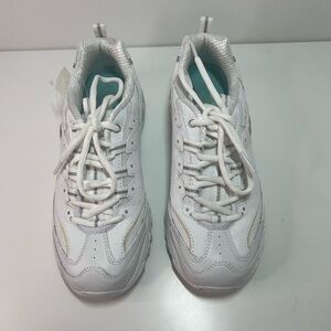 Skechers Wide Fit Cooled Memory Foam White Sneakers Sz 7.5